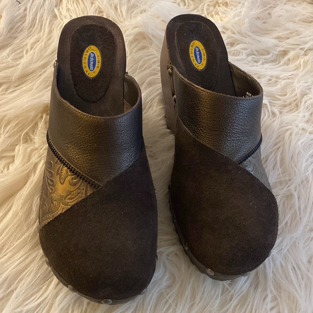 DR. SCHOLL's leather & studded clogs - Picture 4 of 12